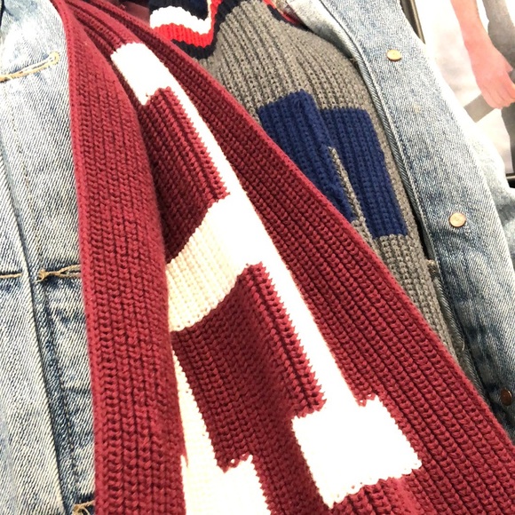 Meet your Posher, Parina - Picture 2 of 7